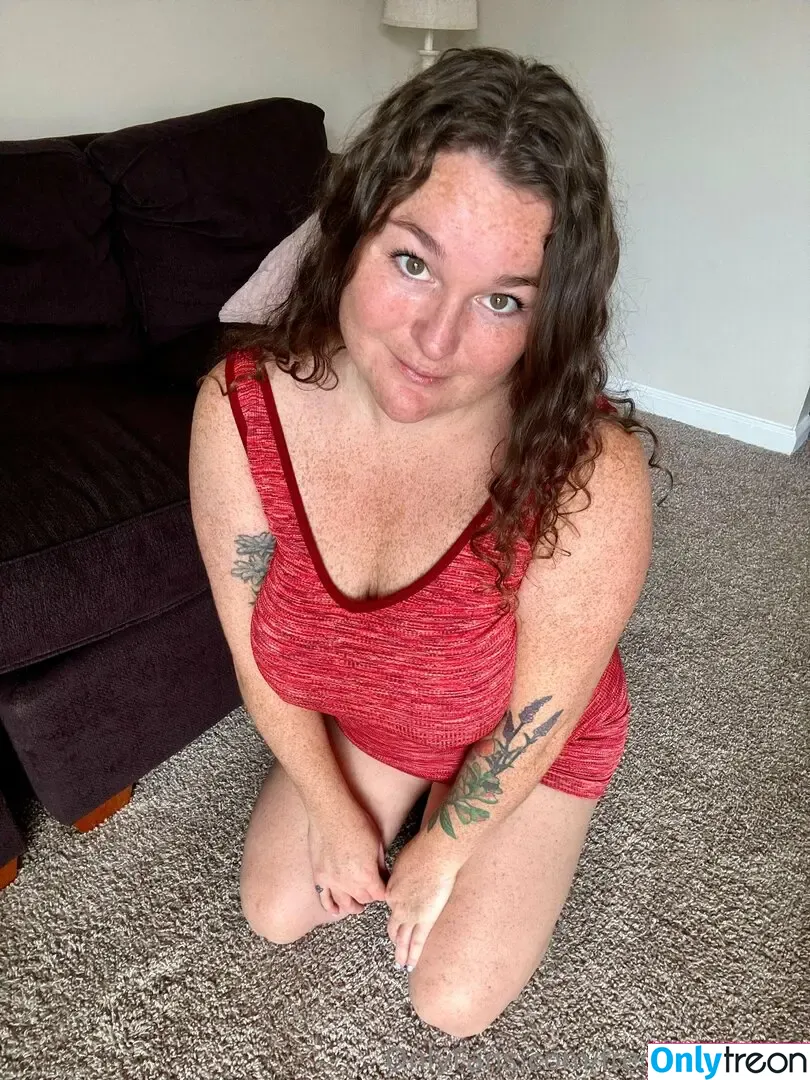 freckledbabyy nude photo #0139 (frecklesbabyy)