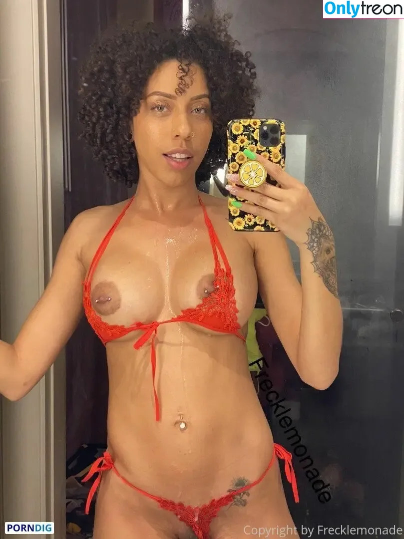 frecklemonade nude photo #0031 (freckledlemonaide)