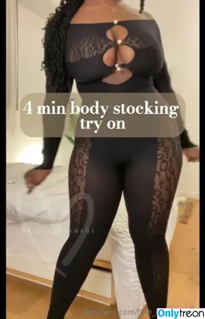  nude photo #0005