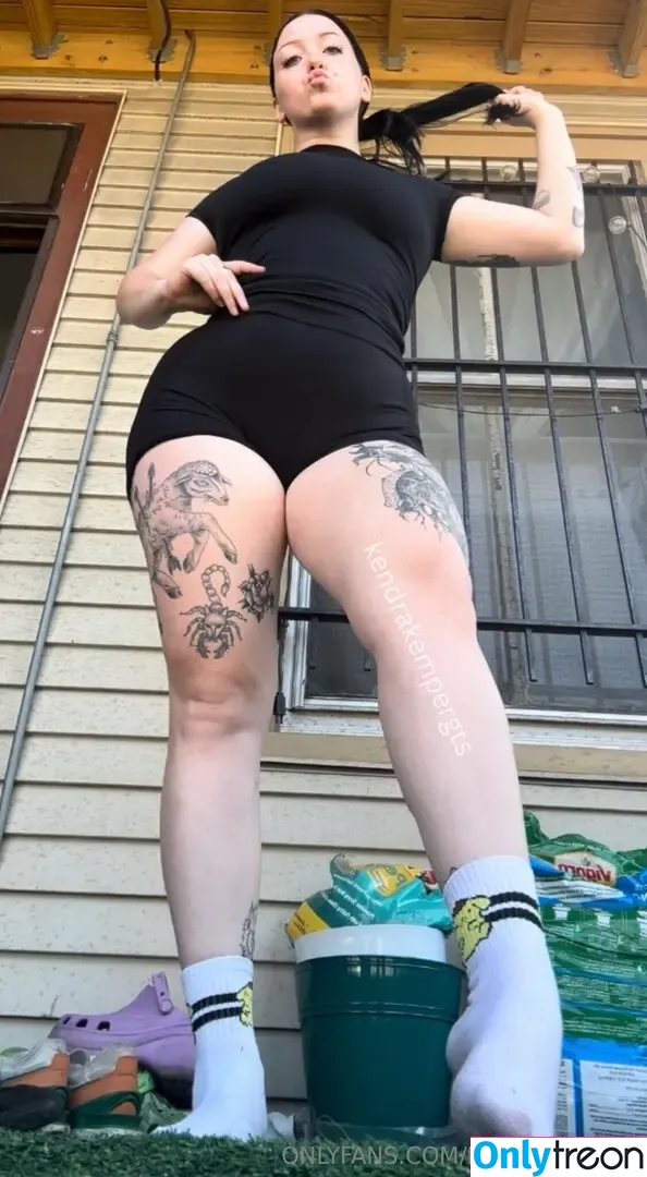 freelifeofkendra nude photo #0083 (thelifeofkendra)