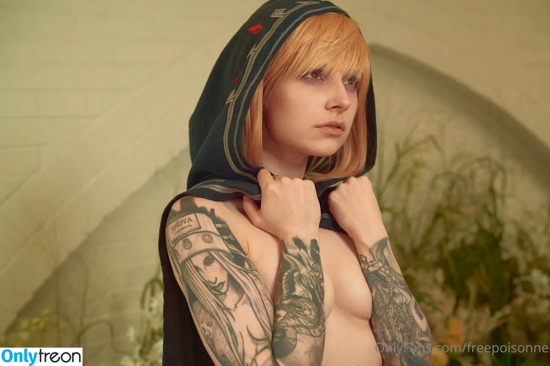 freepoisonne nude photo #0075 (_miszire504_)