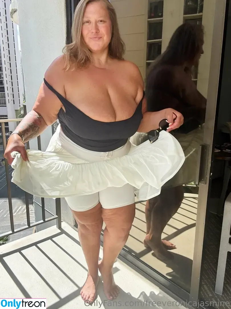 freeveronicajasmine nude photo #0109 (thatveronicajasmine)