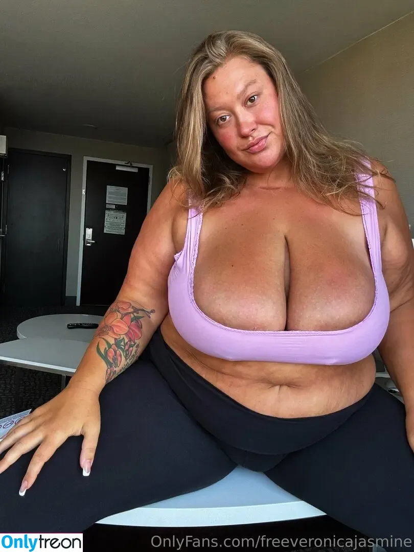 freeveronicajasmine nude photo #0111 (thatveronicajasmine)