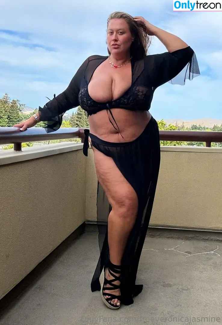 freeveronicajasmine nude photo #0138 (thatveronicajasmine)