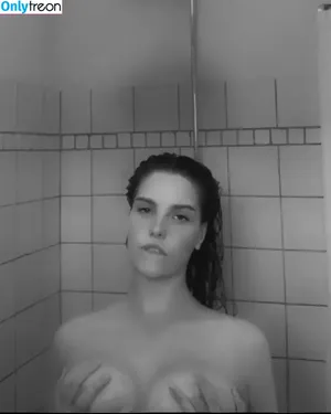 Freja Qvist Pedersen / freja_qvist nude photo #0027