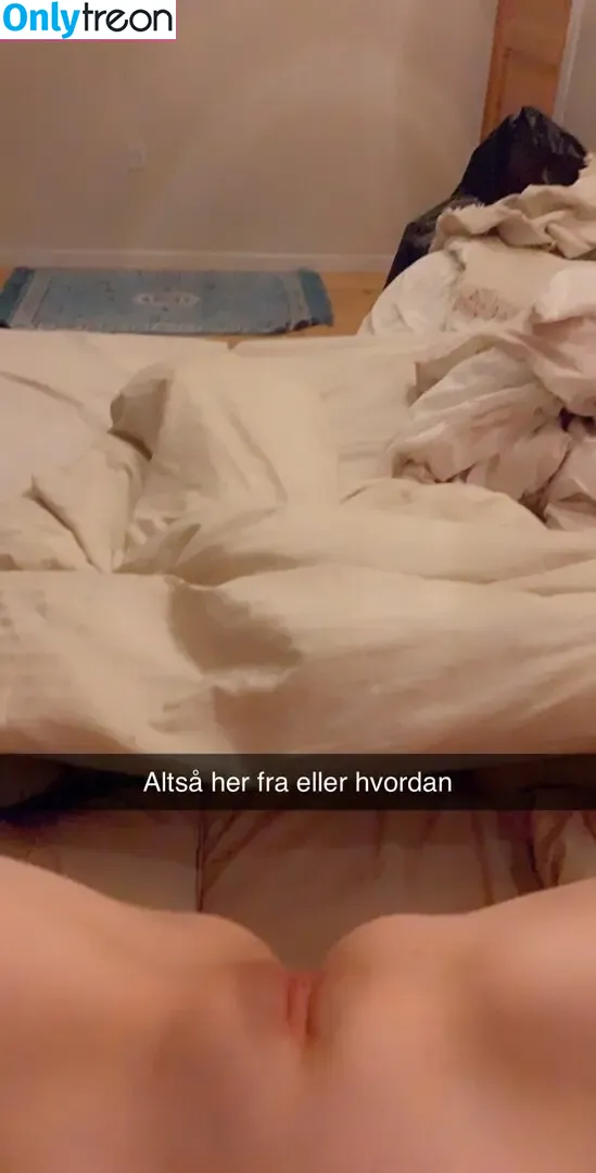 Freja Qvist Pedersen nude photo #0007 (freja_qvist)