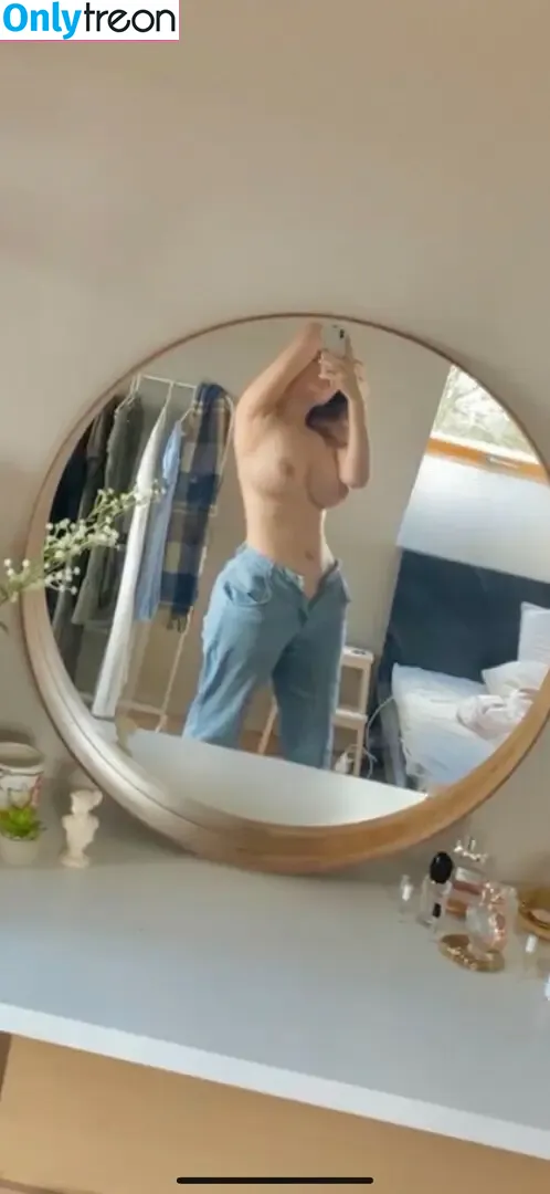 Freja Qvist Pedersen nude photo #0017 (freja_qvist)