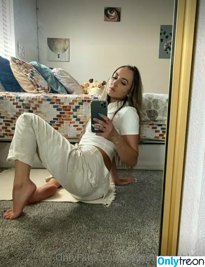 freshmenashley nude photo #0366 (heyitsmenashly)