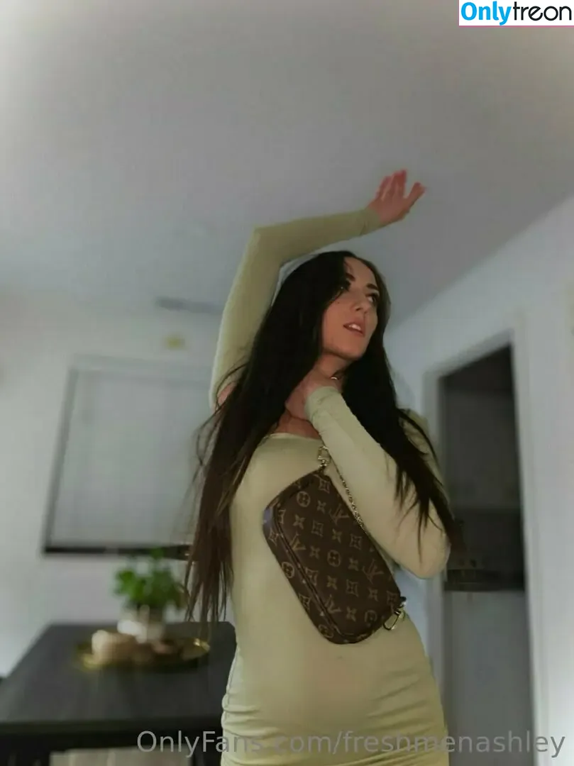 freshmenashley nude photo #0827 (heyitsmenashly)