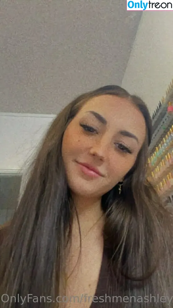 freshmenashley nude photo #1008 (heyitsmenashly)