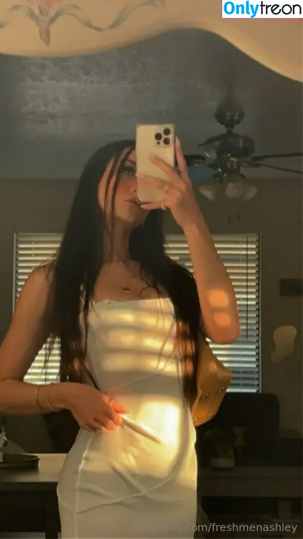 freshmenashley nude photo #1120 (heyitsmenashly)
