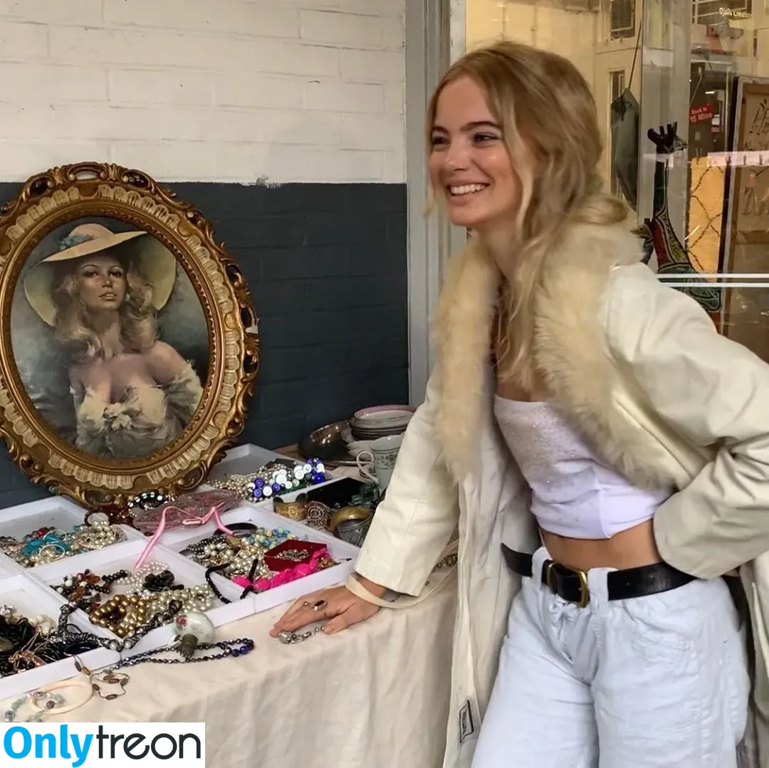 Freya Allan nude photo #0072 (Ciri / freyaallan / freyaallann)