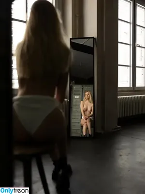 Freya Mayer / Freya.mayer / freyamayer_ / yourfreyamayer nude photo #0970