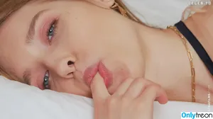 Freya Mayer / Freya.mayer / freyamayer_ / yourfreyamayer nude photo #0999