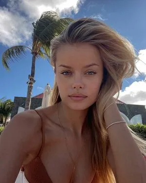 Frida Aasen / frida_aasen nude photo #0020