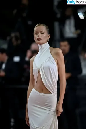 Frida Aasen / frida_aasen nude photo #0108