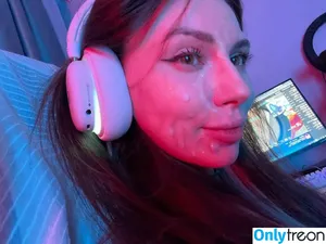 fruktozka / frukt0zka / sofiakaoz nude photo #0023