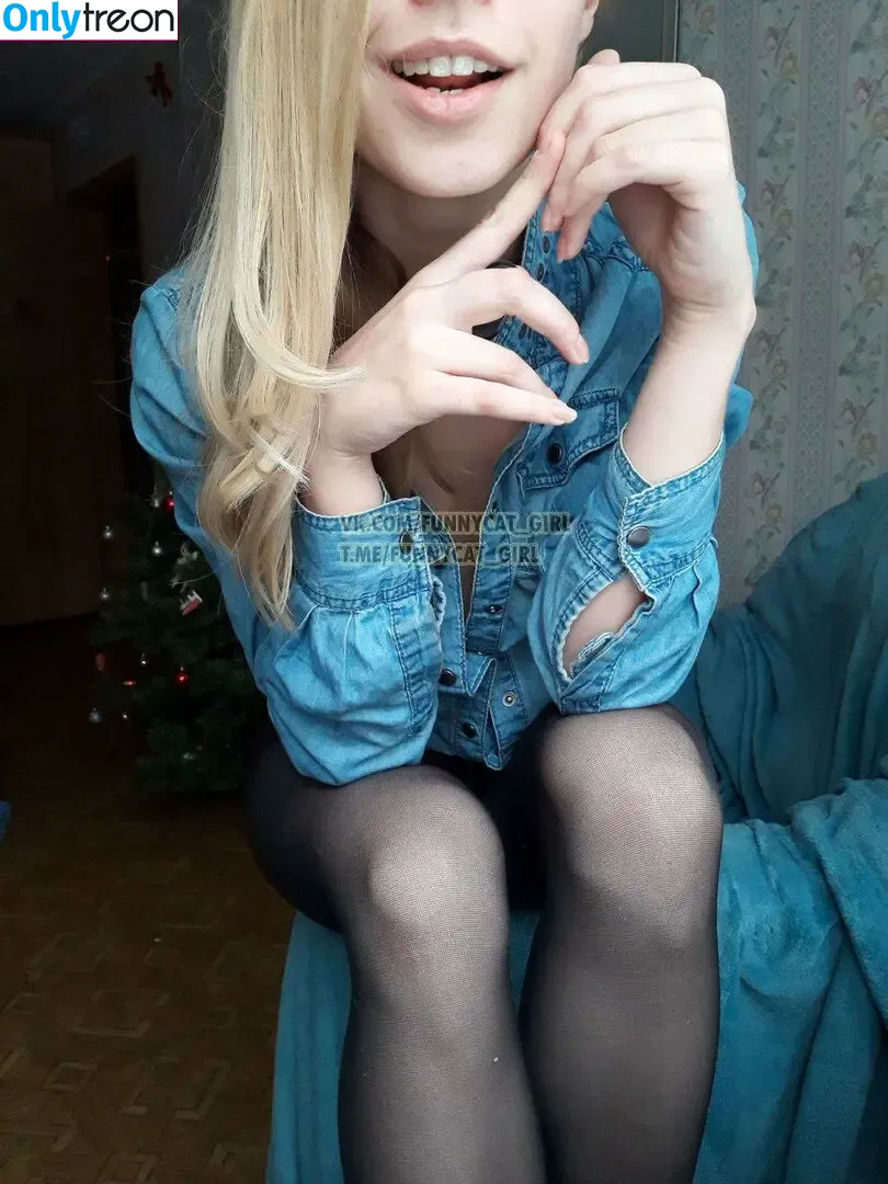 funsnail nude photo #0194 (Funnycat / Maria smirnova)