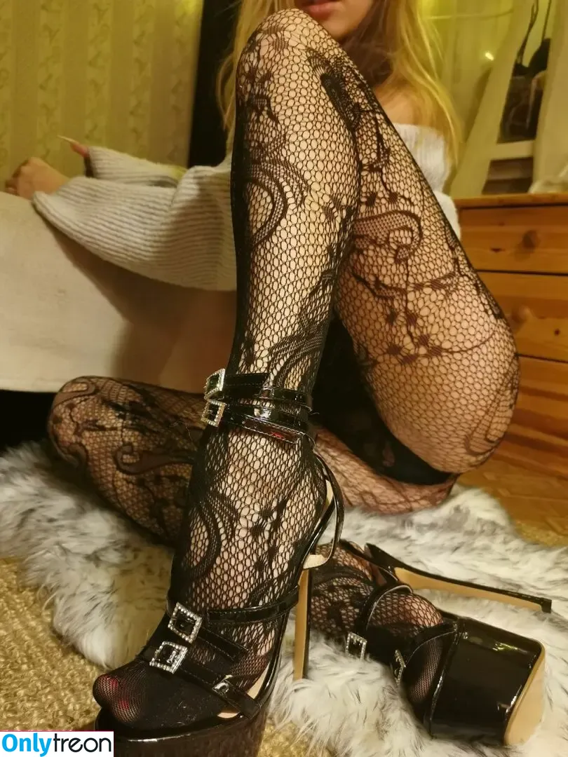 funsnail nude photo #0758 (Funnycat / Maria smirnova)