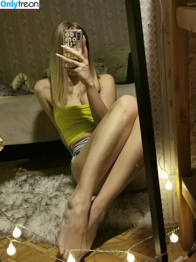 funsnail nude photo #0817 (Funnycat / Maria smirnova)