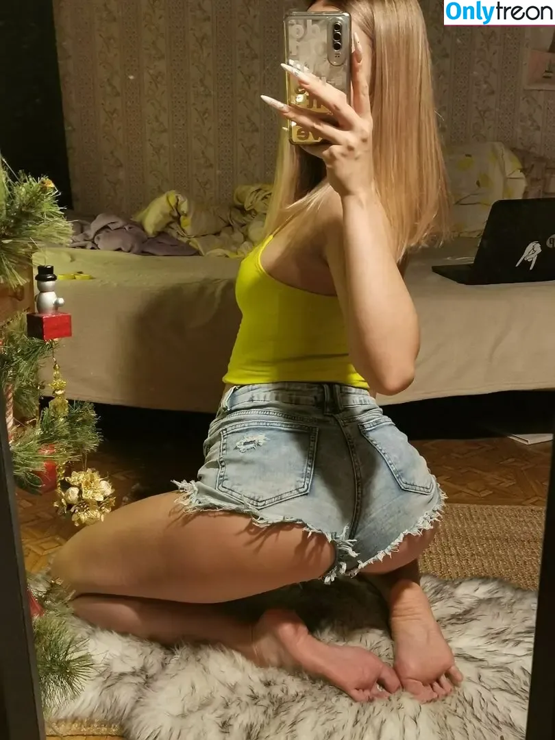 funsnail nude photo #0826 (Funnycat / Maria smirnova)