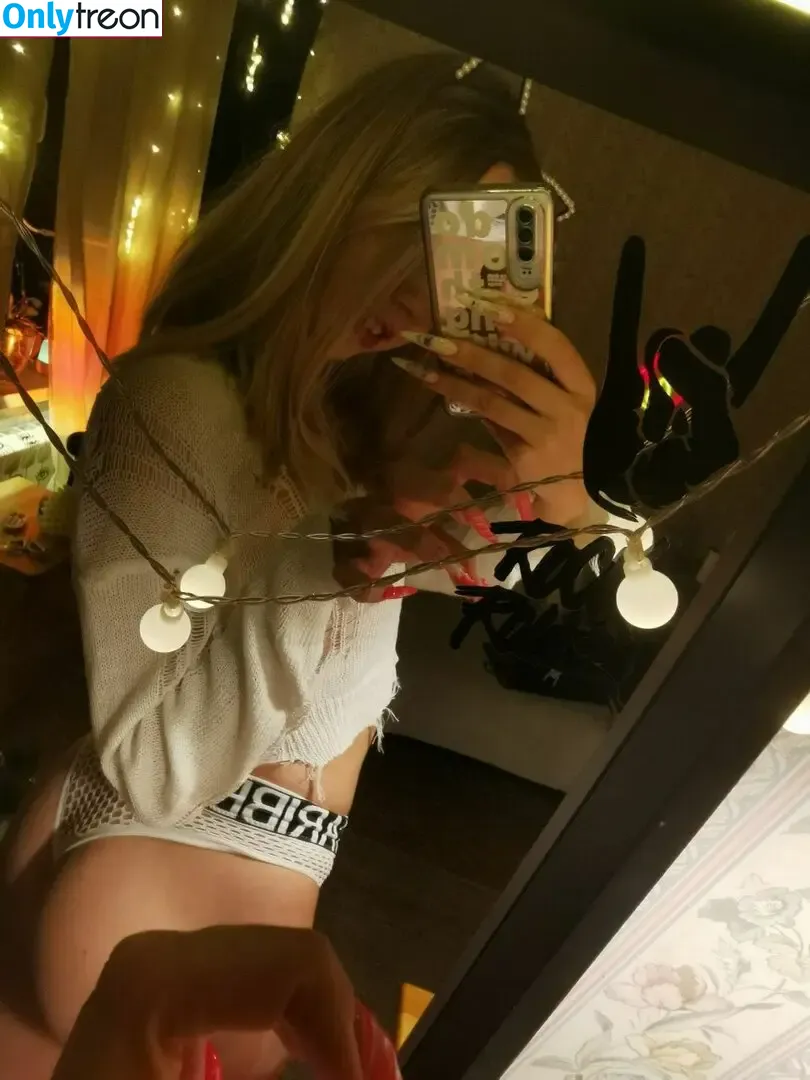 funsnail nude photo #0839 (Funnycat / Maria smirnova)