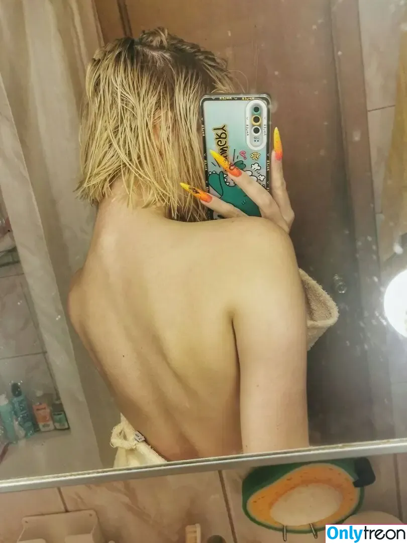funsnail nude photo #1136 (Funnycat / Maria smirnova)