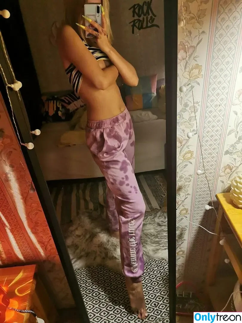 funsnail nude photo #1473 (Funnycat / Maria smirnova)