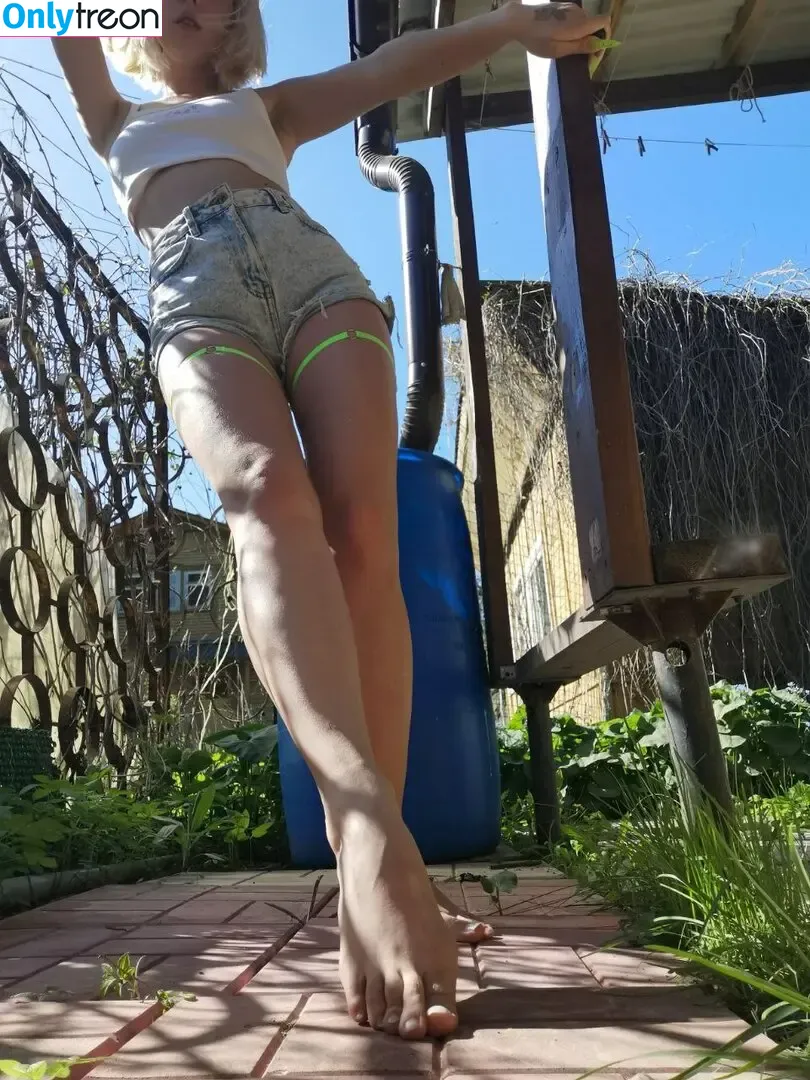 funsnail nude photo #1517 (Funnycat / Maria smirnova)
