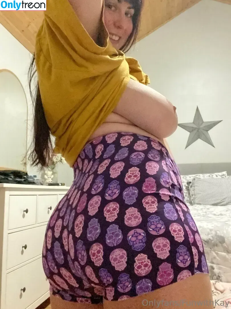 Funwithkay82 nude photo #0018 (Funwithkay)
