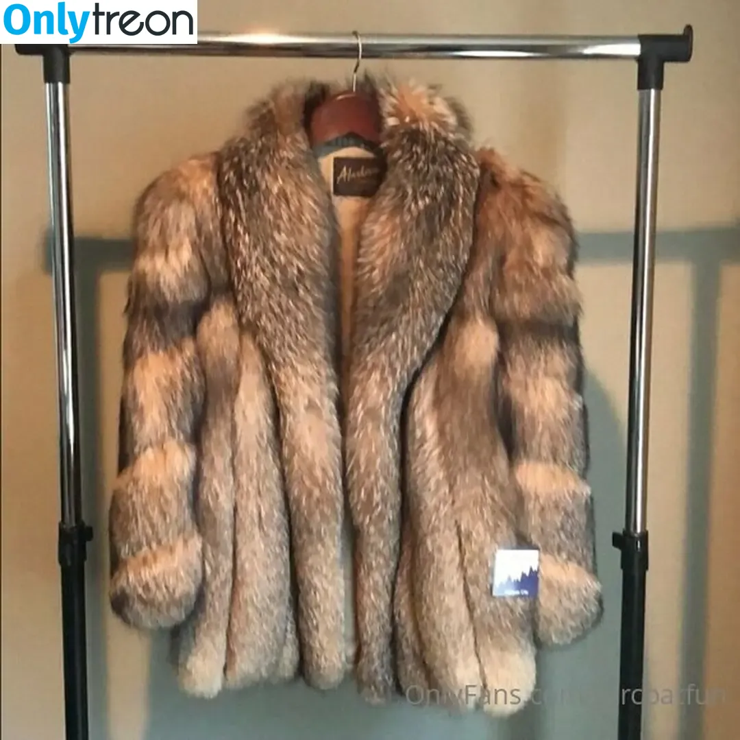 furcoatlove nude photo #0004 (furcoatlove)