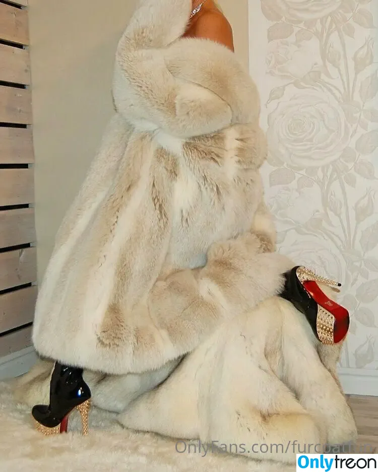 furcoatlove nude photo #0019 (furcoatlove)