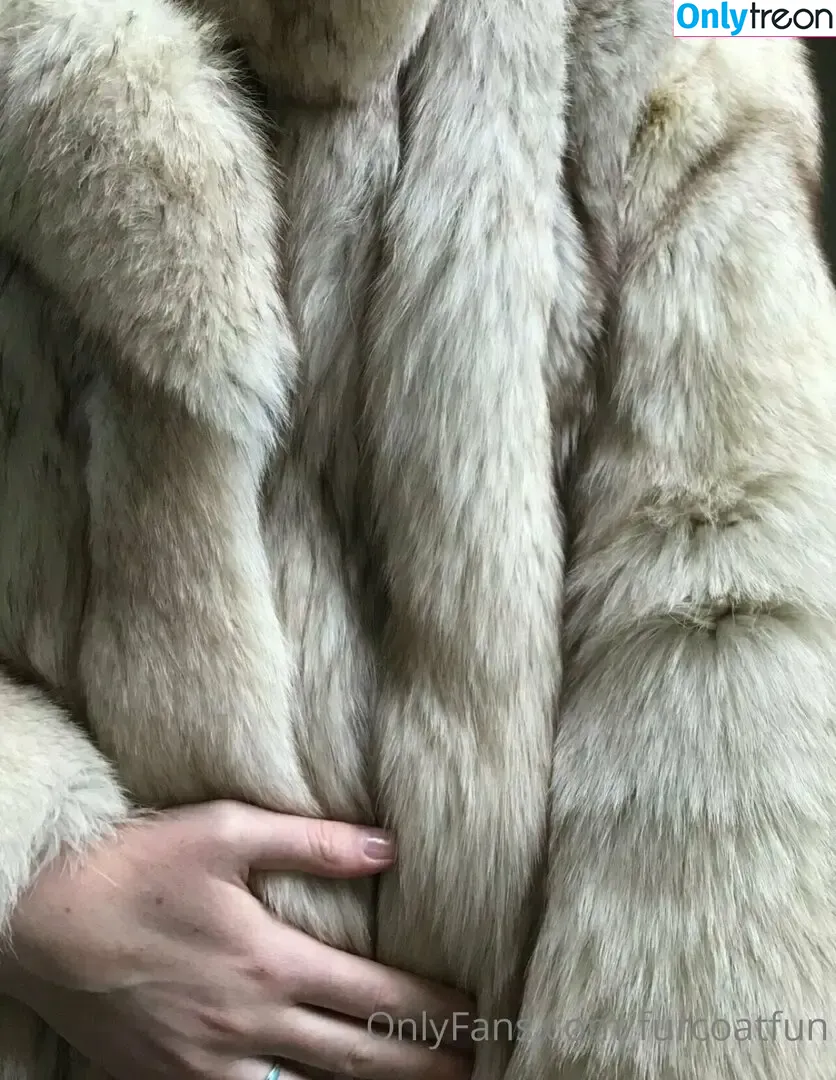 furcoatlove nude photo #0021 (furcoatlove)
