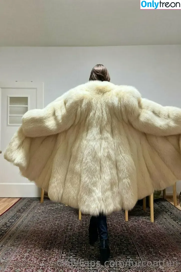 furcoatlove nude photo #0031 (furcoatlove)