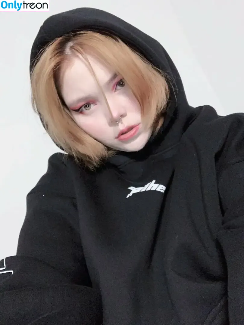 Furiys nude photo #0004 (furikyri)