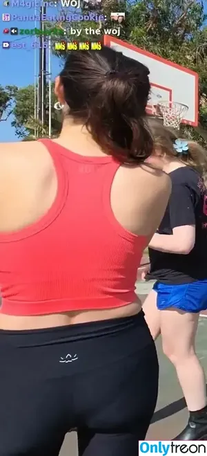 Fuslie / Leslie nude photo #0782
