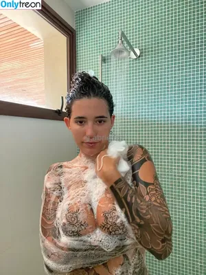 g.abrie7a / gaabrie7a / itsmegabby__ nude photo #0024