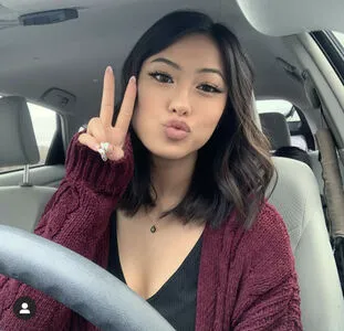 Gabby.hua / Gabby Hua nude photo #0008