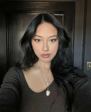 Gabby.hua / Gabby Hua nude photo #0038