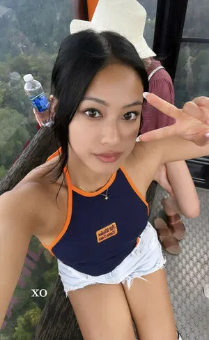 Gabby.hua / Gabby Hua nude photo #0105