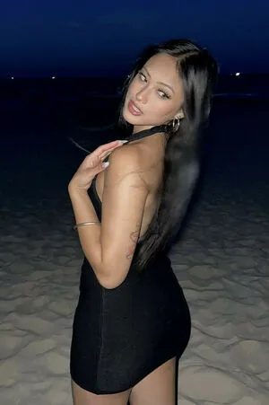 Gabby.hua / Gabby Hua nude photo #0108