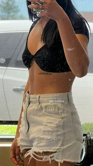 Gabby.hua / Gabby Hua nude photo #0127