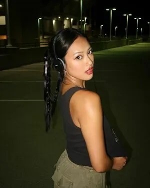 Gabby.hua / Gabby Hua nude photo #0153