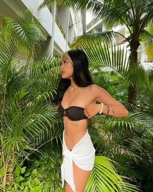 Gabby.hua / Gabby Hua nude photo #0161