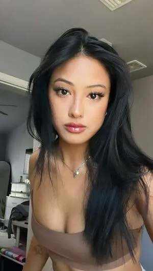 Gabby.hua / Gabby Hua nude photo #0194