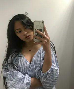 Gabby.hua / Gabby Hua nude photo #0195