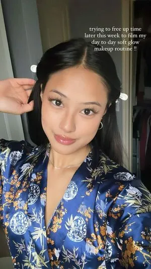 Gabby.hua / Gabby Hua nude photo #0250