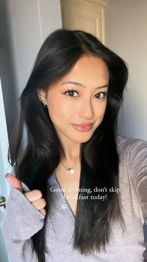 Gabby.hua / Gabby Hua nude photo #0329