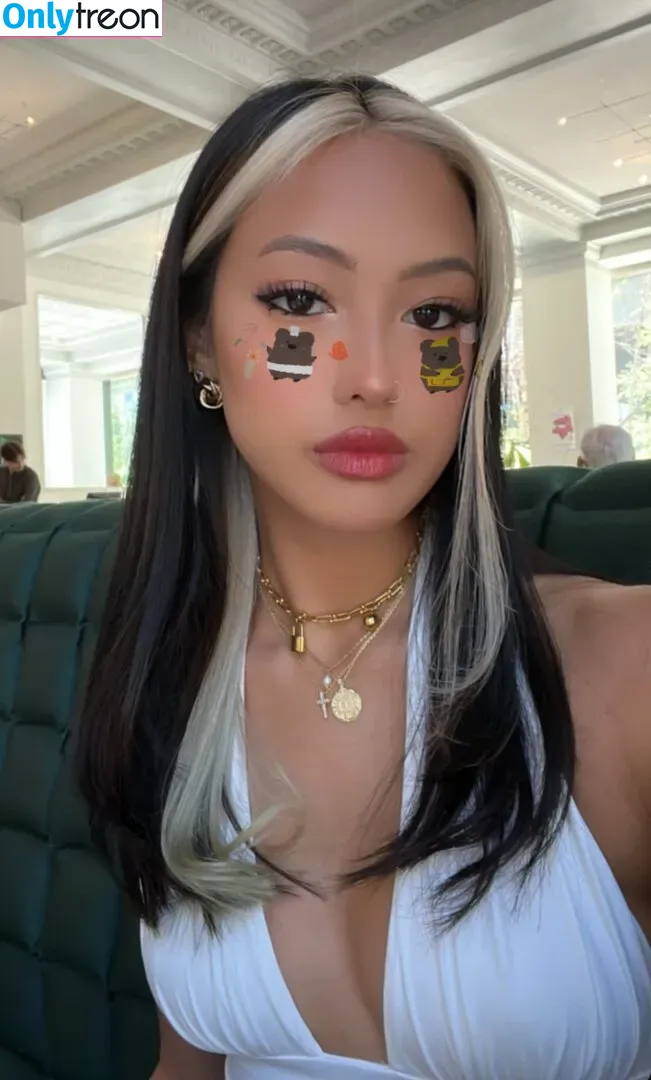 Gabby.hua nude photo #0024 (Gabby Hua)