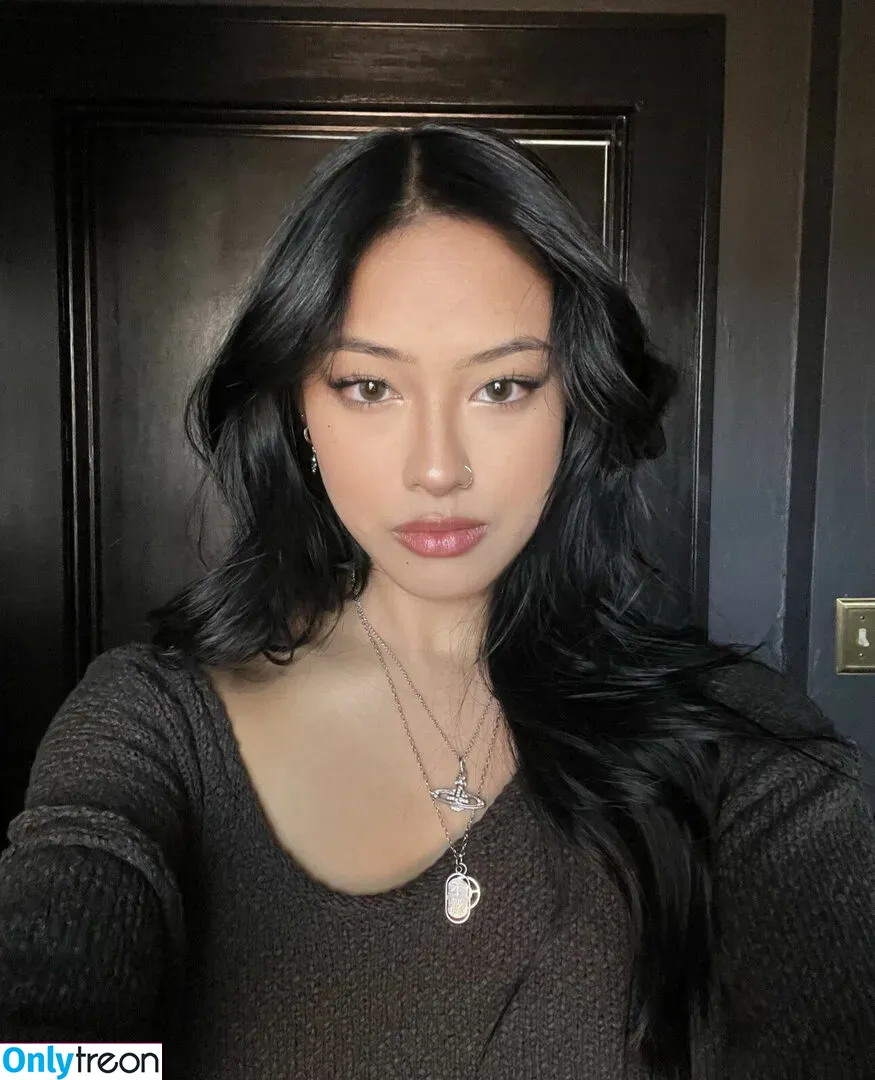 Gabby.hua nude photo #0038 (Gabby Hua)